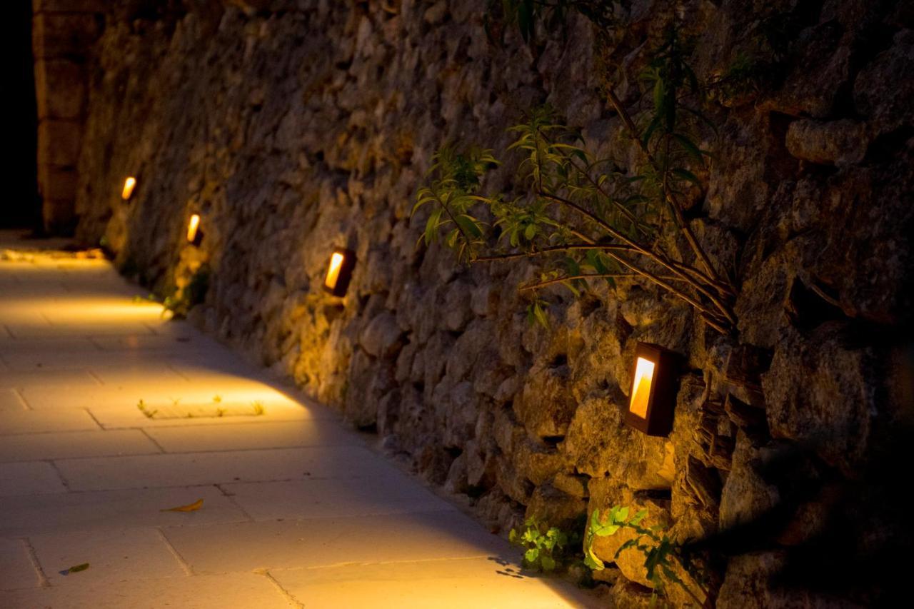 Pavi Trulli E Suites Locorotondo Exterior photo